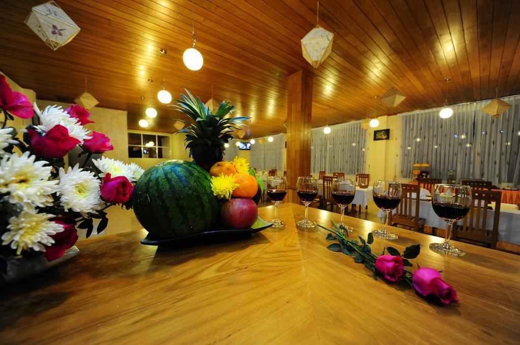 Royal Inlay Hotel Nyaung Shwe Dış mekan fotoğraf